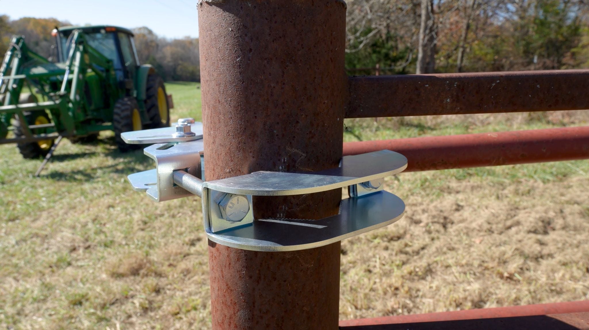 Clamp-On Gate Hinge Set (2)